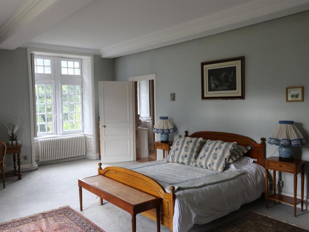 Hotel Manoir de Trégaray Sixt-sur-Aff Habitación foto